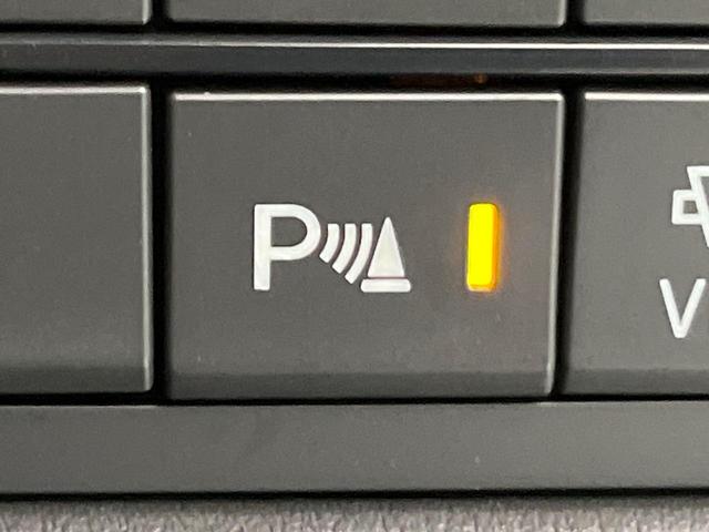 【コーナーセンサー】バンパーに付いたセンサーが障害物を検知！一定の距離に近づくとアラートで教えてくれます♪狭い駐車スペースや車庫入れ時も安心ですね☆