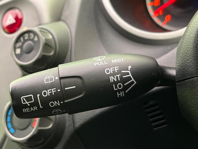 フィット Ｇ　ナビ　バックカメラ　フルセグＴＶ　ＣＤ　ＤＶＤ再生　ＥＴＣ　キーレスキー　電動ミラー　ドアバイザー　ステアリングスイッチ　１４インチＡＷ　エアコン　シガーソケット　エコモード　横滑り防止（36枚目）