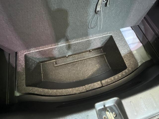 フィット Ｇ　ナビ　バックカメラ　フルセグＴＶ　ＣＤ　ＤＶＤ再生　ＥＴＣ　キーレスキー　電動ミラー　ドアバイザー　ステアリングスイッチ　１４インチＡＷ　エアコン　シガーソケット　エコモード　横滑り防止（40枚目）