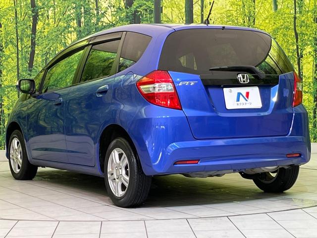 フィット Ｇ　ナビ　バックカメラ　フルセグＴＶ　ＣＤ　ＤＶＤ再生　ＥＴＣ　キーレスキー　電動ミラー　ドアバイザー　ステアリングスイッチ　１４インチＡＷ　エアコン　シガーソケット　エコモード　横滑り防止（52枚目）