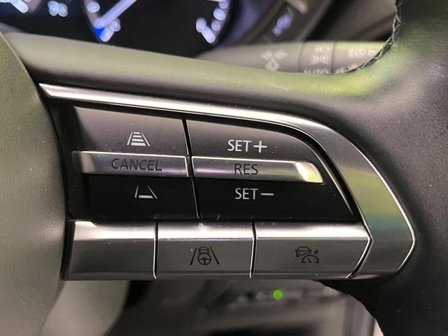 ＭＸ－３０ インダストリアルクラシック　純正８．８型ナビ　全周囲カメラ　ＢＯＳＥサウンド　衝突軽減　レーダークルーズ　パワーシート　コーナーセンサー　スマートキー　ＬＥＤヘッド　オートハイビーム　ＥＴＣ　純正１８インチアルミ（7枚目）