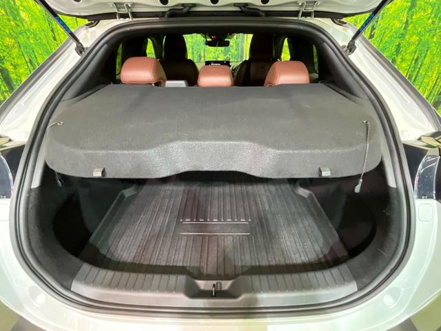 ＭＸ－３０ インダストリアルクラシック　純正８．８型ナビ　全周囲カメラ　ＢＯＳＥサウンド　衝突軽減　レーダークルーズ　パワーシート　コーナーセンサー　スマートキー　ＬＥＤヘッド　オートハイビーム　ＥＴＣ　純正１８インチアルミ（10枚目）