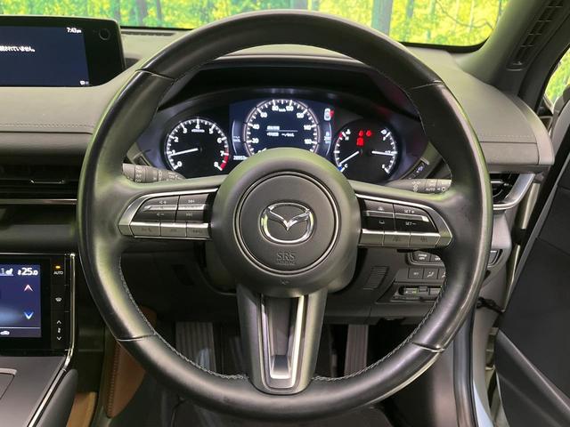 ＭＸ－３０ インダストリアルクラシック　純正８．８型ナビ　全周囲カメラ　ＢＯＳＥサウンド　衝突軽減　レーダークルーズ　パワーシート　コーナーセンサー　スマートキー　ＬＥＤヘッド　オートハイビーム　ＥＴＣ　純正１８インチアルミ（11枚目）