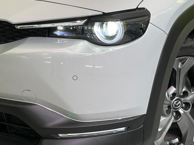 ＭＸ－３０ インダストリアルクラシック　純正８．８型ナビ　全周囲カメラ　ＢＯＳＥサウンド　衝突軽減　レーダークルーズ　パワーシート　コーナーセンサー　スマートキー　ＬＥＤヘッド　オートハイビーム　ＥＴＣ　純正１８インチアルミ（12枚目）