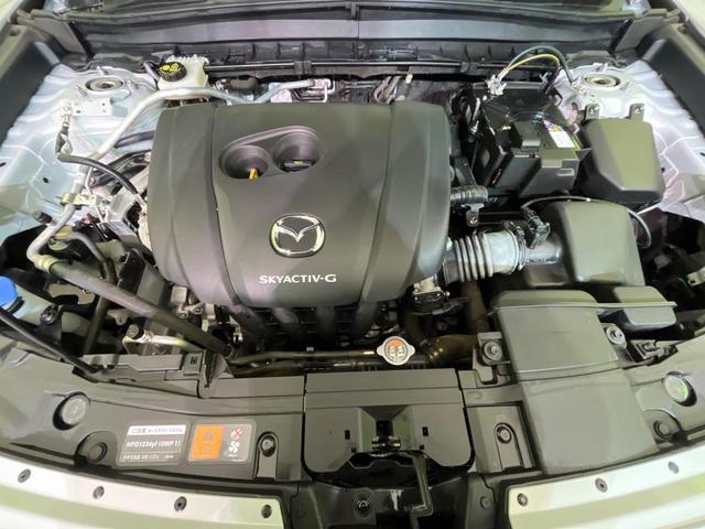 ＭＸ－３０ インダストリアルクラシック　純正８．８型ナビ　全周囲カメラ　ＢＯＳＥサウンド　衝突軽減　レーダークルーズ　パワーシート　コーナーセンサー　スマートキー　ＬＥＤヘッド　オートハイビーム　ＥＴＣ　純正１８インチアルミ（18枚目）