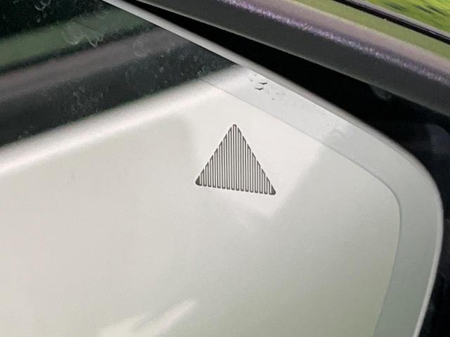 ＭＸ－３０ インダストリアルクラシック　純正８．８型ナビ　全周囲カメラ　ＢＯＳＥサウンド　衝突軽減　レーダークルーズ　パワーシート　コーナーセンサー　スマートキー　ＬＥＤヘッド　オートハイビーム　ＥＴＣ　純正１８インチアルミ（34枚目）