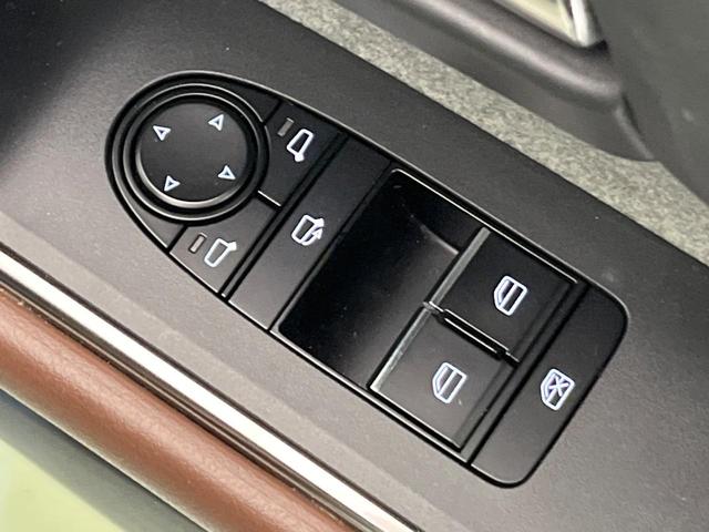 ＭＸ－３０ インダストリアルクラシック　純正８．８型ナビ　全周囲カメラ　ＢＯＳＥサウンド　衝突軽減　レーダークルーズ　パワーシート　コーナーセンサー　スマートキー　ＬＥＤヘッド　オートハイビーム　ＥＴＣ　純正１８インチアルミ（35枚目）