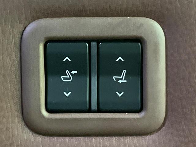 ＭＸ－３０ インダストリアルクラシック　純正８．８型ナビ　全周囲カメラ　ＢＯＳＥサウンド　衝突軽減　レーダークルーズ　パワーシート　コーナーセンサー　スマートキー　ＬＥＤヘッド　オートハイビーム　ＥＴＣ　純正１８インチアルミ（75枚目）