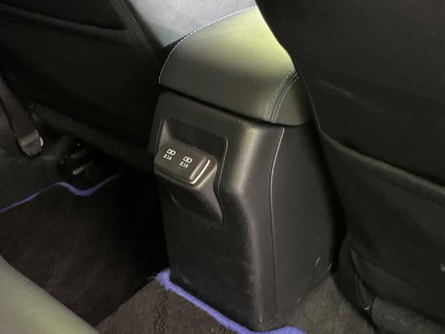 レヴォーグ 1.6GT-Sアイサイト アドバンテージライン 純正8型ナビ サイド・バックカメラ レーダークルーズ BSM 半革シート コーナーセンサー スマートキー LEDヘッド ETC 純正18インチAW オートハイビーム 誤発進抑制機能 車線逸脱警報(40枚目)