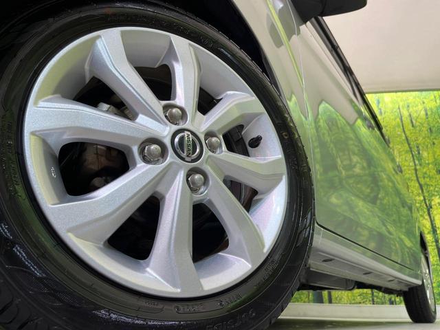 デイズ Ｘ　純正ナビ　衝突軽減　バックカメラ　コーナーセンサー　スマートキー　オートハイビーム　車線逸脱警報　誤発進抑制　純正１４インチアルミ　オートライト　オートエアコン　Ｂｌｕｅｔｏｏｔｈ　ＣＤ再生　フルセグ（13枚目）