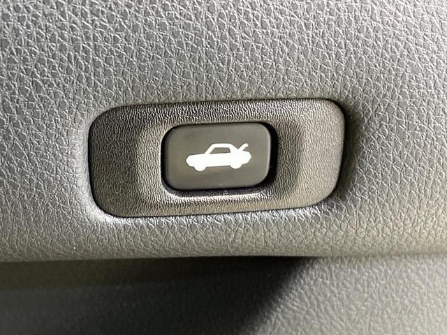 クラウンハイブリッド アスリートS ブラックスタイル 純正8型ナビ 全周囲カメラ 衝突被害軽減システム レザーシート 前席シートエアコン コーナーセンサー スマートキー HIDヘッド ビルトインETC クルコン 純正18インチアルミ オートライト(55枚目)