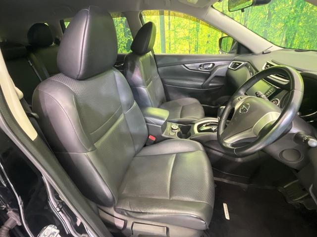 エクストレイル ２０ＸブラクエクストリーマＸエマージェンシブレーキＰ　純正８型ナビ　バックカメラ　後席モニター　シートヒーター　コーナーセンサー　スマートキー　ＬＥＤヘッド　ＥＴＣ　ルーフレール　純正１７インチＡＷ　オートライト　デュアルエアコン　Ｂｌｕｅｔｏｏｔｈ再生（8枚目）