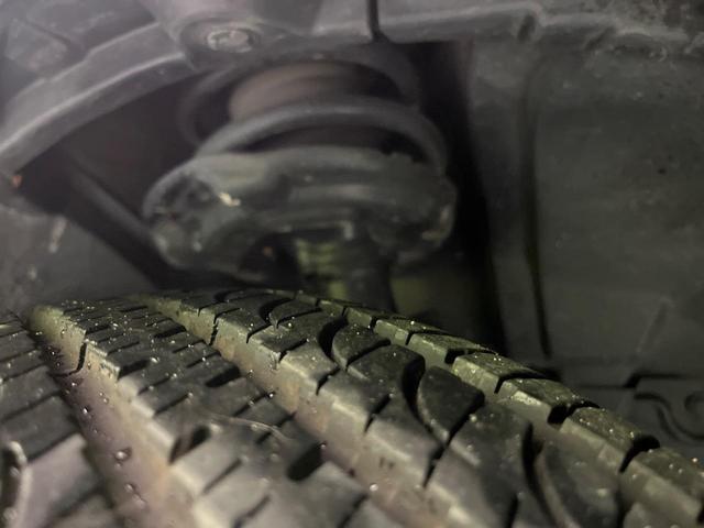 エクストレイル ２０ＸブラクエクストリーマＸエマージェンシブレーキＰ　純正８型ナビ　バックカメラ　後席モニター　シートヒーター　コーナーセンサー　スマートキー　ＬＥＤヘッド　ＥＴＣ　ルーフレール　純正１７インチＡＷ　オートライト　デュアルエアコン　Ｂｌｕｅｔｏｏｔｈ再生（21枚目）