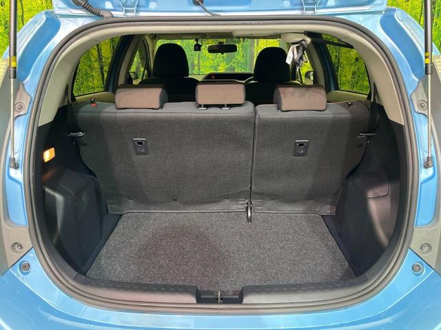 アクア Ｇ　純正ナビ　シートヒーター　スマートキー　ＬＥＤヘッド　ＥＴＣ　オートライト　オートエアコン　革巻きステアリング　Ｂｌｕｅｔｏｏｔｈ再生　地デジ　フォグライト　ヘッドライトウォッシャー　ドアバイザー（10枚目）