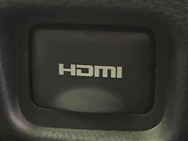 ノア Ｚ　後席モニター　１０．５型ディスプレイオーディオ　両側電動ドア　レーダークルーズ　バックカメラ　シートヒーター　コーナーセンサー　ＬＥＤヘッド　ＥＴＣ　スマートキー　リアオートエアコン　ＣＤ／ＤＶＤ再生（33枚目）