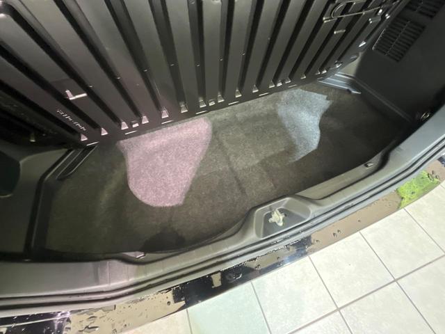 ノア Ｚ　後席モニター　１０．５型ディスプレイオーディオ　両側電動ドア　レーダークルーズ　バックカメラ　シートヒーター　コーナーセンサー　ＬＥＤヘッド　ＥＴＣ　スマートキー　リアオートエアコン　ＣＤ／ＤＶＤ再生（48枚目）