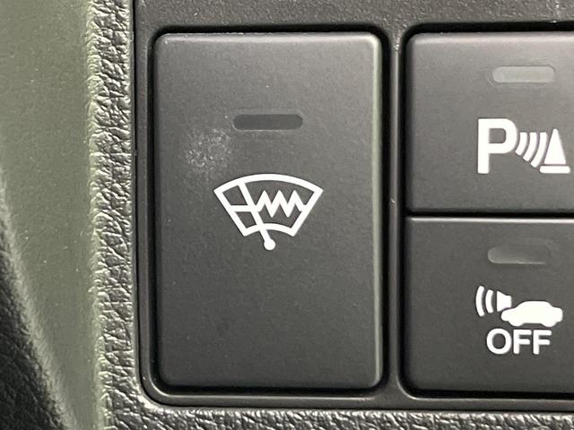 ヴェゼル ハイブリッドＺ・ホンダセンシング　後期　純正８型ナビ　バックカメラ　衝突軽減　レーダークルーズ　半革シート　シートヒーター　コーナーセンサー　純正１７インチＡＷ　スマートキー　ＬＥＤヘッド　オートライト　ＥＴＣ　ルーフレール（48枚目）