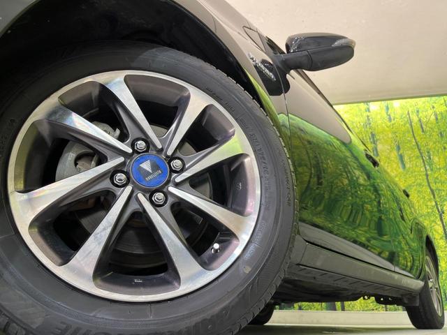 アクア Ｇ　純正ナビ　寒冷地仕様　モデリスタ１５インチＡＷ　スマートキー　オートライト　オートエアコン　Ｂｌｕｅｔｏｏｔｈ　ＣＤ／ＤＶＤ　フルセグ　シートリフター　ヘッドライトレベライザー（13枚目）