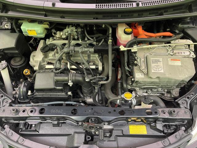 アクア Ｇ　純正ナビ　寒冷地仕様　モデリスタ１５インチＡＷ　スマートキー　オートライト　オートエアコン　Ｂｌｕｅｔｏｏｔｈ　ＣＤ／ＤＶＤ　フルセグ　シートリフター　ヘッドライトレベライザー（18枚目）