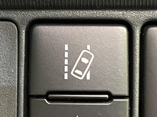 アクア クロスオーバー 純正ナビ 衝突軽減装置 ハーフレザーシート ルーフレール LEDヘッド オートハイビーム 車線逸脱警報 オートエアコン 純正16インチAW 革巻きステアリング 盗難防止装置 Bluetooth再生(31枚目)