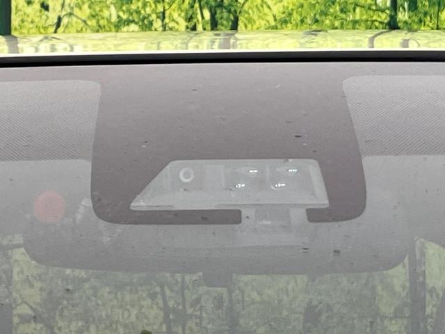 アクア クロスオーバー 純正ナビ 衝突軽減装置 ハーフレザーシート ルーフレール LEDヘッド オートハイビーム 車線逸脱警報 オートエアコン 純正16インチAW 革巻きステアリング 盗難防止装置 Bluetooth再生(68枚目)