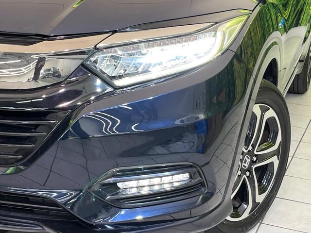 ヴェゼル ハイブリッドZ・ホンダセンシング 純正ナビ バックカメラ レーダークルーズ ハーフレザーシート スマートキー ETC シートヒーター LEDヘッド 純正17インチAW 車線逸脱警報 オートライト デュアルオートエアコン パドルシフト(12枚目)