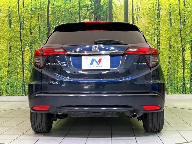 ヴェゼル ハイブリッドZ・ホンダセンシング 純正ナビ バックカメラ レーダークルーズ ハーフレザーシート スマートキー ETC シートヒーター LEDヘッド 純正17インチAW 車線逸脱警報 オートライト デュアルオートエアコン パドルシフト(15枚目)