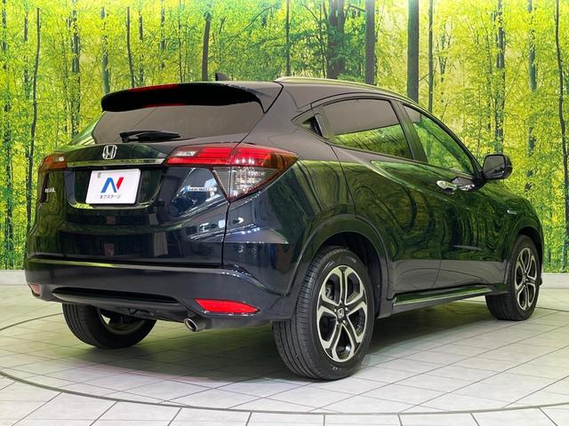 ヴェゼル ハイブリッドZ・ホンダセンシング 純正ナビ バックカメラ レーダークルーズ ハーフレザーシート スマートキー ETC シートヒーター LEDヘッド 純正17インチAW 車線逸脱警報 オートライト デュアルオートエアコン パドルシフト(17枚目)