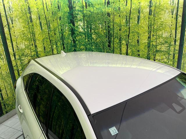 ハリアー プレミアム　後期　ＢＩＧＸ９型ナビ　バックカメラ　衝突軽減装置　レーダークルーズ　パワーバックドア　ハーフレザーシート　コーナーセンサー　スマートキー　ＥＴＣ　オートハイビーム　車線逸脱警報　純正１８インチＡＷ（26枚目）