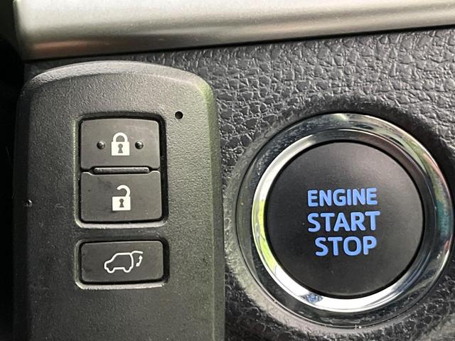 ハリアー プレミアム　後期　ＢＩＧＸ９型ナビ　バックカメラ　衝突軽減装置　レーダークルーズ　パワーバックドア　ハーフレザーシート　コーナーセンサー　スマートキー　ＥＴＣ　オートハイビーム　車線逸脱警報　純正１８インチＡＷ（60枚目）