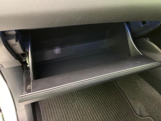 ハリアー プレミアム　後期　ＢＩＧＸ９型ナビ　バックカメラ　衝突軽減装置　レーダークルーズ　パワーバックドア　ハーフレザーシート　コーナーセンサー　スマートキー　ＥＴＣ　オートハイビーム　車線逸脱警報　純正１８インチＡＷ（61枚目）