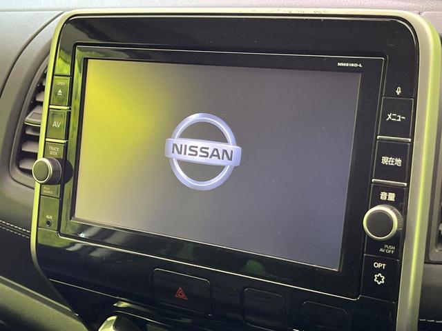 セレナ ハイウェイスター　プロパイロットエディション　後席モニター　純正９型ナビ　２トーンカラー　両側電動ドア　衝突軽減装置　プロパイロット　バックカメラ　コーナーセンサー　ＬＥＤヘッド　リアオートエアコン　純正１６インチＡＷ　フルセグ　ＥＴＣ（4枚目）