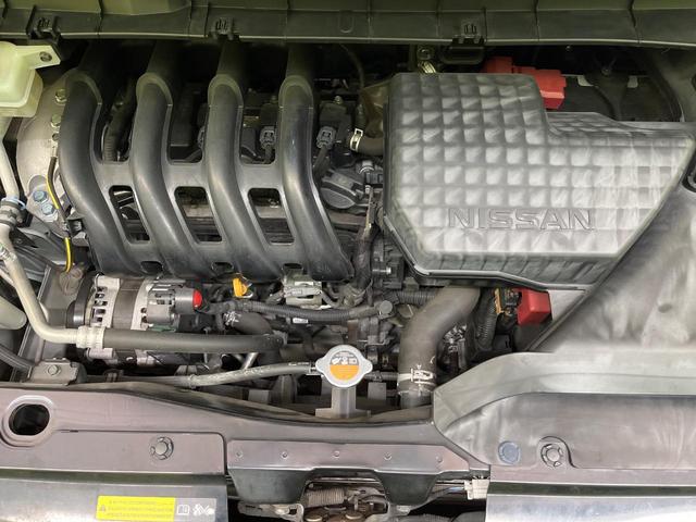 セレナ ハイウェイスター　プロパイロットエディション　後席モニター　純正９型ナビ　２トーンカラー　両側電動ドア　衝突軽減装置　プロパイロット　バックカメラ　コーナーセンサー　ＬＥＤヘッド　リアオートエアコン　純正１６インチＡＷ　フルセグ　ＥＴＣ（19枚目）