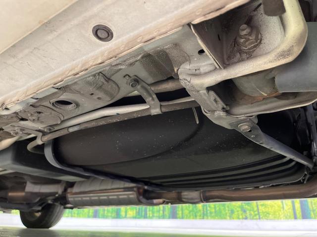 セレナ ハイウェイスター　プロパイロットエディション　後席モニター　純正９型ナビ　２トーンカラー　両側電動ドア　衝突軽減装置　プロパイロット　バックカメラ　コーナーセンサー　ＬＥＤヘッド　リアオートエアコン　純正１６インチＡＷ　フルセグ　ＥＴＣ（23枚目）