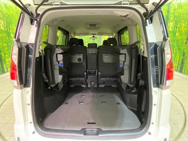 セレナ ハイウェイスター　プロパイロットエディション　後席モニター　純正９型ナビ　２トーンカラー　両側電動ドア　衝突軽減装置　プロパイロット　バックカメラ　コーナーセンサー　ＬＥＤヘッド　リアオートエアコン　純正１６インチＡＷ　フルセグ　ＥＴＣ（44枚目）