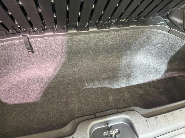 セレナ ハイウェイスター　プロパイロットエディション　後席モニター　純正９型ナビ　２トーンカラー　両側電動ドア　衝突軽減装置　プロパイロット　バックカメラ　コーナーセンサー　ＬＥＤヘッド　リアオートエアコン　純正１６インチＡＷ　フルセグ　ＥＴＣ（46枚目）