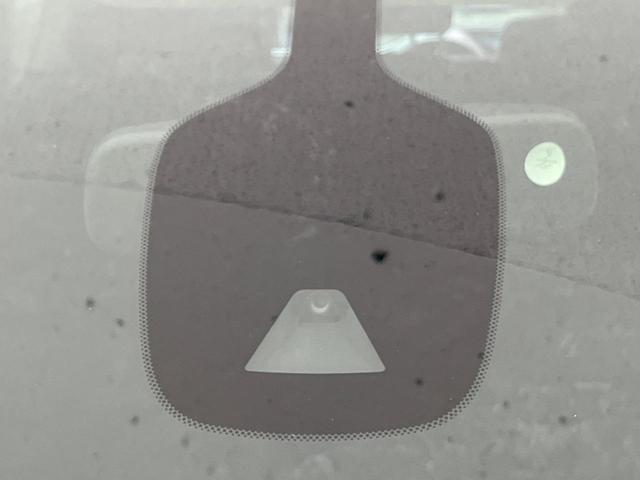 セレナ ハイウェイスター　プロパイロットエディション　後席モニター　純正９型ナビ　２トーンカラー　両側電動ドア　衝突軽減装置　プロパイロット　バックカメラ　コーナーセンサー　ＬＥＤヘッド　リアオートエアコン　純正１６インチＡＷ　フルセグ　ＥＴＣ（58枚目）