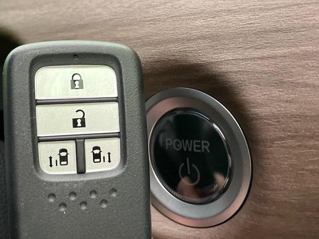 フリードハイブリッド ハイブリッド・Ｇ　ＳＤナビ　両側電動ドア　バックカメラ　衝突軽減装置　レーダークルーズ　シートヒーター　スマートキー　ＬＥＤヘッド　ＥＴＣ　車線逸脱警報　オートライト　Ｂｌｕｅｔｏｏｔｈ　コンフォートビューＰＫＧ（60枚目）