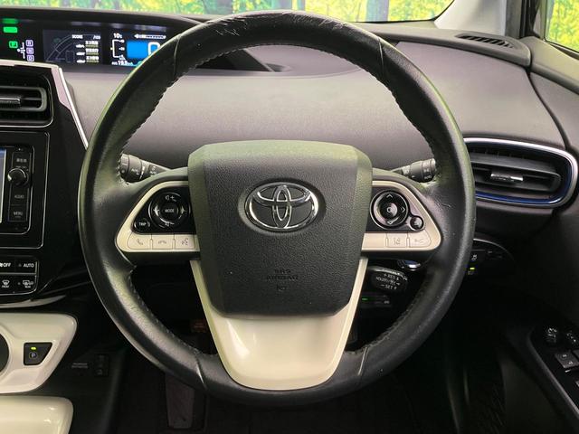 プリウス Ａツーリングセレクション　純正ナビ　衝突軽減装置　レーダークルーズ　バックカメラ　シートヒーター　ブラインドスポットモニター　コーナーセンサー　ＬＥＤヘッド　パークアシスト　スマートキー　ヘッドアップディスプレイ　オートライト（11枚目）