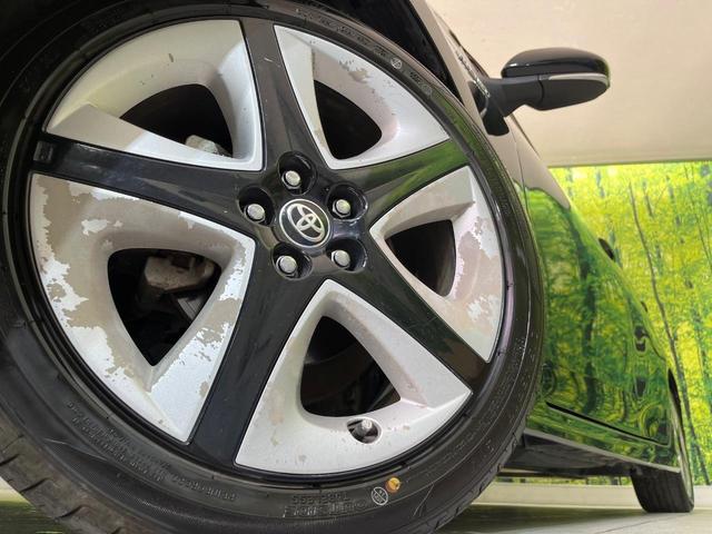 プリウス Ａツーリングセレクション　純正ナビ　衝突軽減装置　レーダークルーズ　バックカメラ　シートヒーター　ブラインドスポットモニター　コーナーセンサー　ＬＥＤヘッド　パークアシスト　スマートキー　ヘッドアップディスプレイ　オートライト（13枚目）