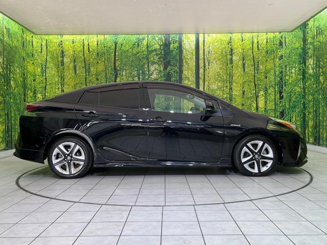 プリウス Ａツーリングセレクション　純正ナビ　衝突軽減装置　レーダークルーズ　バックカメラ　シートヒーター　ブラインドスポットモニター　コーナーセンサー　ＬＥＤヘッド　パークアシスト　スマートキー　ヘッドアップディスプレイ　オートライト（61枚目）