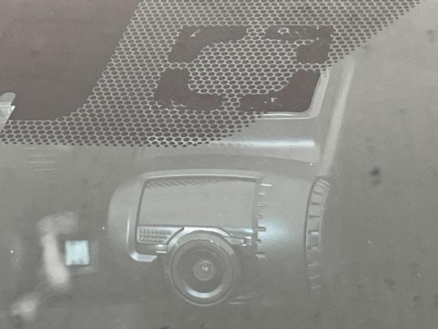 プリウス Ａツーリングセレクション　純正ナビ　衝突軽減装置　レーダークルーズ　バックカメラ　シートヒーター　ブラインドスポットモニター　コーナーセンサー　ＬＥＤヘッド　パークアシスト　スマートキー　ヘッドアップディスプレイ　オートライト（69枚目）