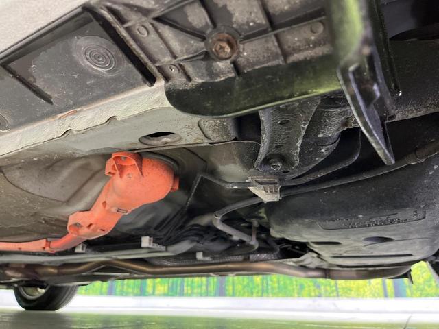 アクア Ｇ　純正ナビ　寒冷地仕様　バックカメラ　スマートキー　ＥＴＣ　オートライト　オートエアコン　Ｂｌｕｅｔｏｏｔｈ　ＣＤ／ＤＶＤ再生　フルセグ　革巻きハンドル　１５インチＡＷ　ドアバイザー　プライバシーガラス（22枚目）