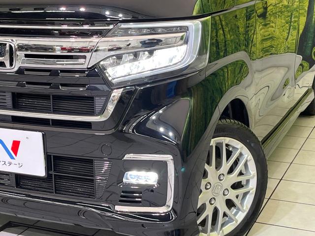 Ｎ－ＢＯＸカスタム Ｌターボ　後期　両側電動ドア　純正８型ナビ　バックカメラ　衝突軽減装置　レーダークルーズ　半革シート　シートヒーター　スマートキー　ＬＥＤヘッド　ＥＴＣ　オートハイビーム　純正１５インチＡＷ　車線逸脱警報（12枚目）