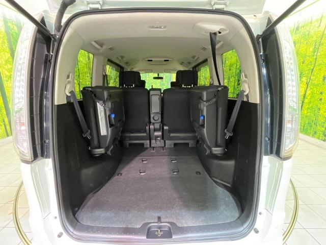 セレナ ハイウェイスターＧ　Ｓ－ハイブリッド　純正ナビ　全周囲カメラ　両側電動ドア　スマートキー　ＨＩＤヘッド　ＥＴＣ　クルコン　純正１６インチＡＷ　オートライト　リアオートエアコン　ロールサンシェード　フォグランプ　ＣＤ／ＤＶＤ（51枚目）