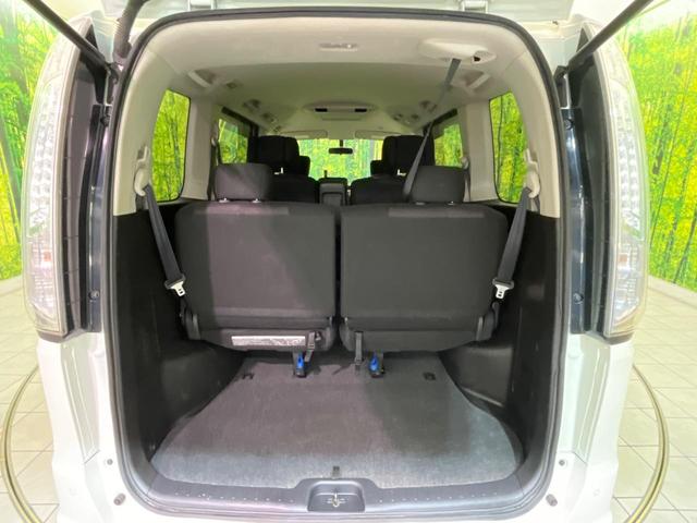 セレナ ハイウェイスターＧ　Ｓ－ハイブリッド　純正ナビ　全周囲カメラ　両側電動ドア　スマートキー　ＨＩＤヘッド　ＥＴＣ　クルコン　純正１６インチＡＷ　オートライト　リアオートエアコン　ロールサンシェード　フォグランプ　ＣＤ／ＤＶＤ（53枚目）