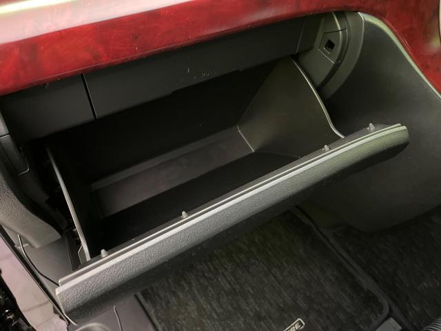 ヴェルファイア ２．４Ｚ　４ＷＤ　後席モニター　純正ナビ　両側電動ドア　コーナーセンサー　バックカメラ　スマートキー　ＬＥＤヘッド　ＥＴＣ　オートライト　オートエアコン　Ｂｌｕｅｔｏｏｔｈ　ＣＤ／ＤＶＤ　２０インチＡＷ（49枚目）