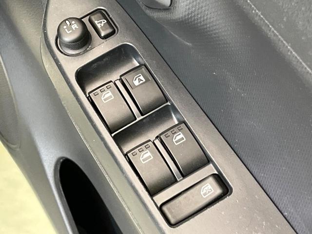 ミライース Ｘ　ＳＡＩＩＩ　衝突軽減　コーナーセンサー　ＬＥＤヘッド　オートハイビーム　ＥＴＣ　車線逸脱警報　誤発進抑制機能　先行車発進告知機能　純正オーディオ　ドアバイザー　プライバシーガラス　バニティミラー（29枚目）