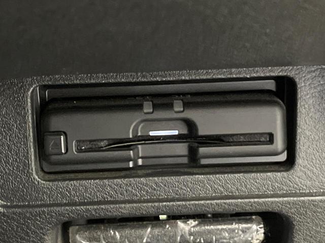 ノート X 純正9型ナビ 衝突軽減装置 バックカメラ LEDヘッド コーナーセンサー ETC オートハイビーム 車線逸脱警報 誤発進抑制機能 スマートキー オートライト オートエアコン Bluetooth接続(7枚目)