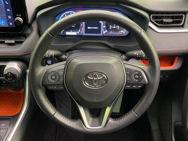 RAV4 アドベンチャー 10.5型ディスプレイオーディオ 全周囲カメラ デジタルインナーミラー 衝突軽減装置 レーダークルーズ シートベンチレーション LEDヘッド ブラインドスポットモニター パワーシート ETC(11枚目)